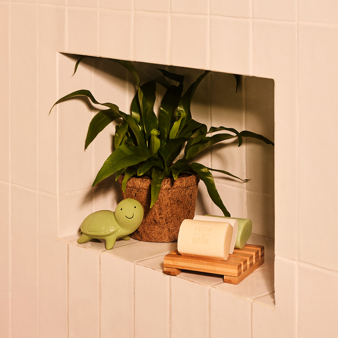 Faith in Nature Shampoo Bar - Dragon Fruit